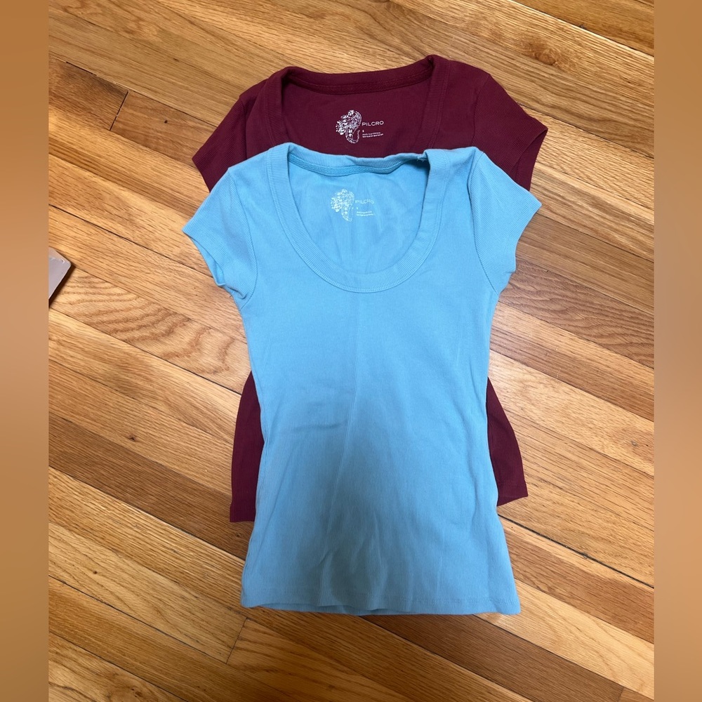 anthropology two pack fitted tops!